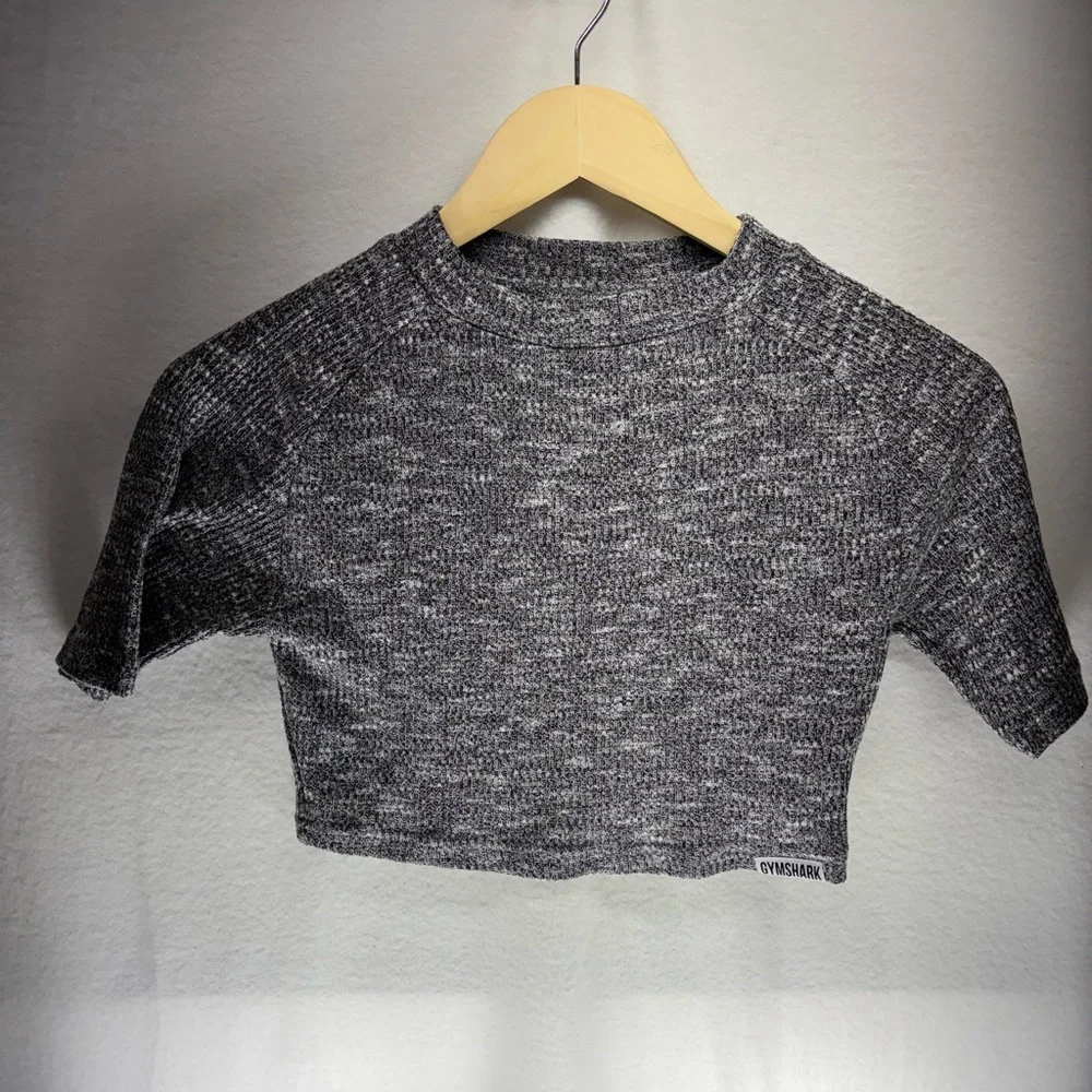 Gymshark Charcoal‎ Knit Crop Top - Picture 2 of 6